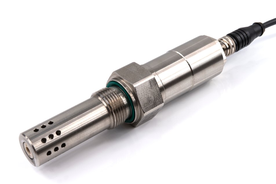 Sensor for vann absorpsjon i olje